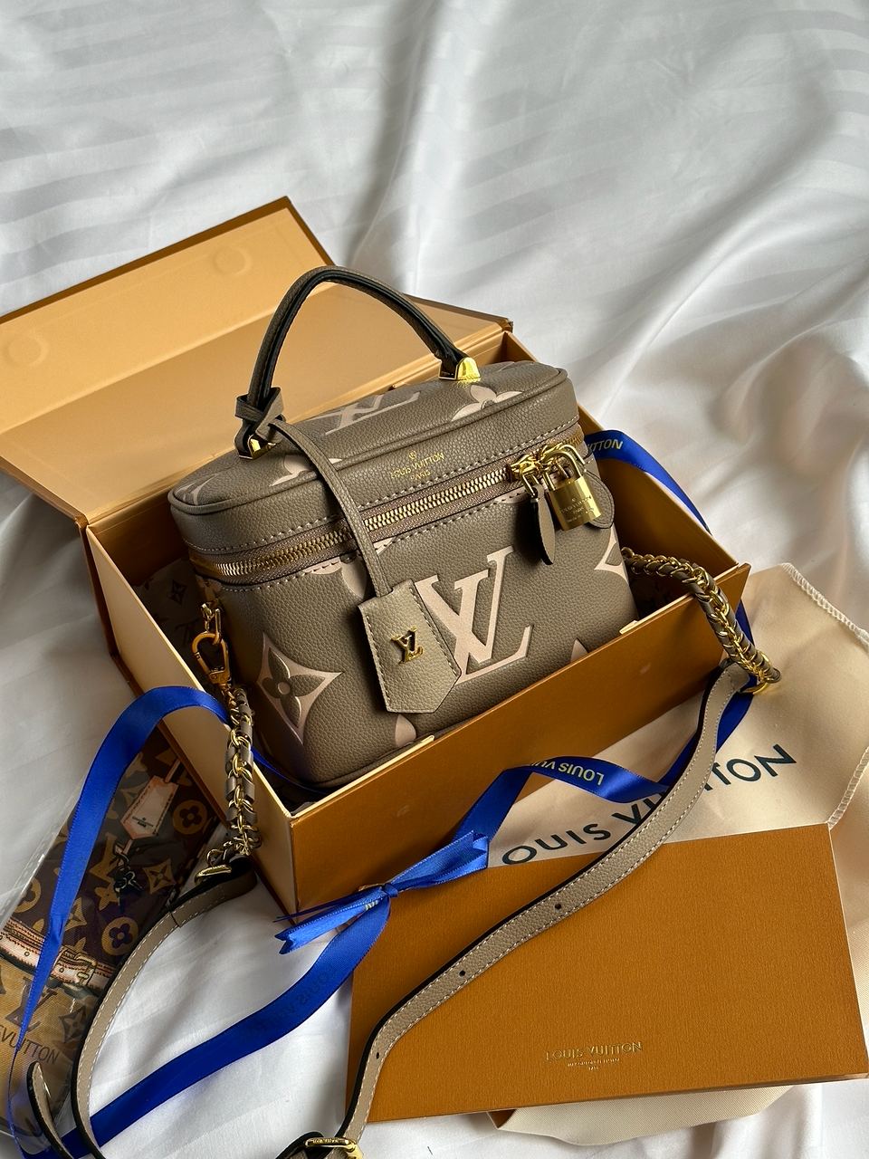 Louis Vuitton Vanity PM Bag Grey/Boise de Rose - 2