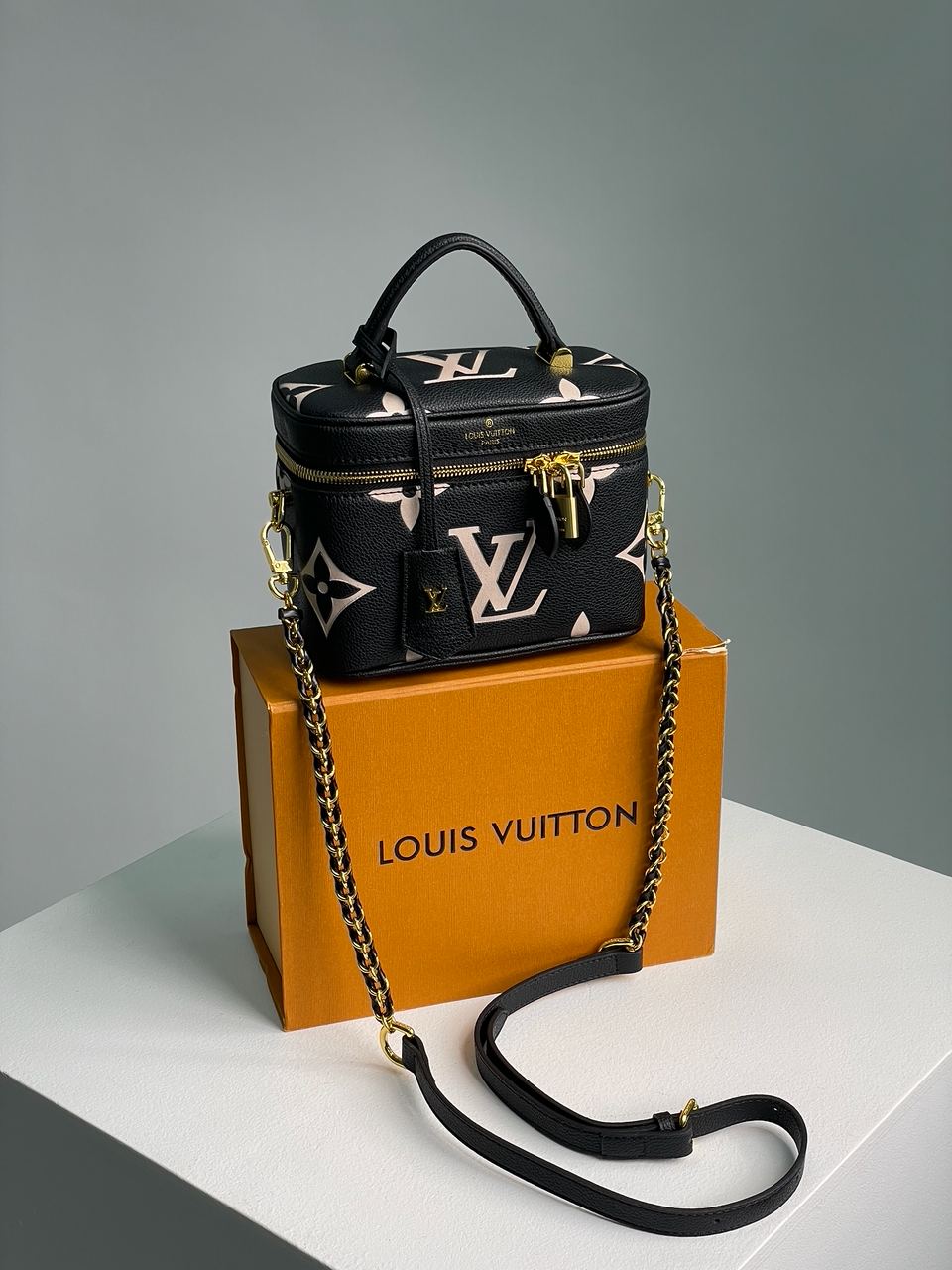 Louis Vuitton Vanity PM Bag Monogram Empreinte Leather Noir - 2