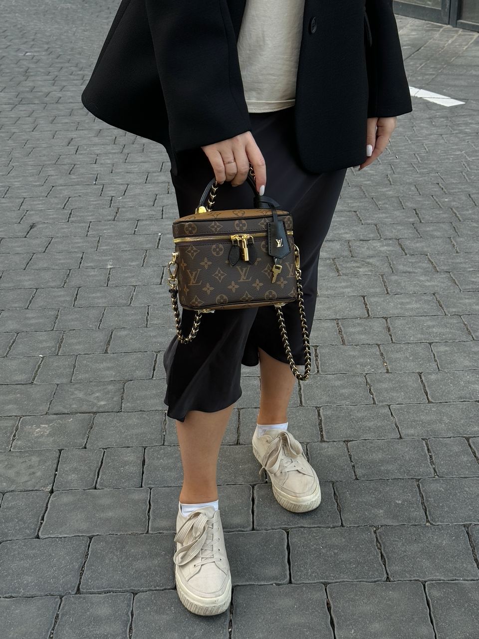 Louis Vuitton Vanity PM Bag Monogram Reverse Coated Canvas Calfskin leather - 9