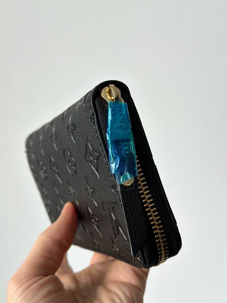 Louis Vuitton Zippy Vertical Wallet Black Canvas - 6