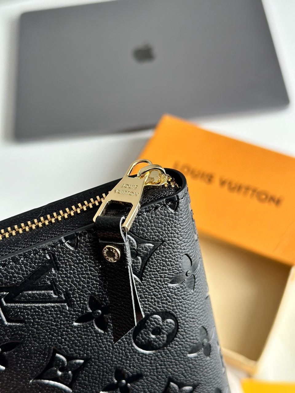 Louis Vuitton Zippy Vertical Wallet Black Canvas - 7