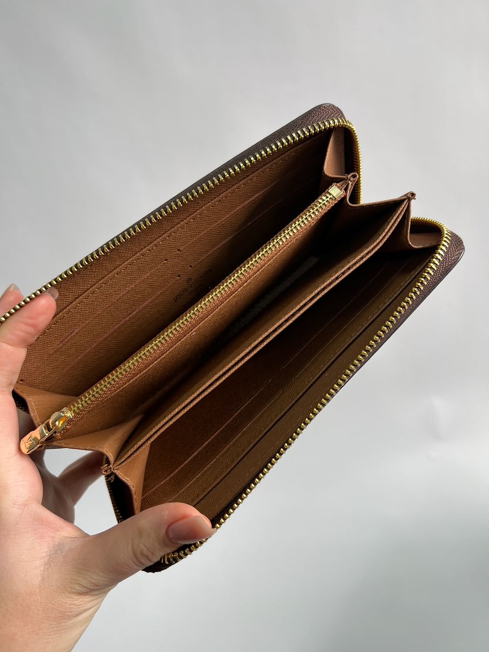 Louis Vuitton Zippy Vertical Wallet Brown Canvas - 12