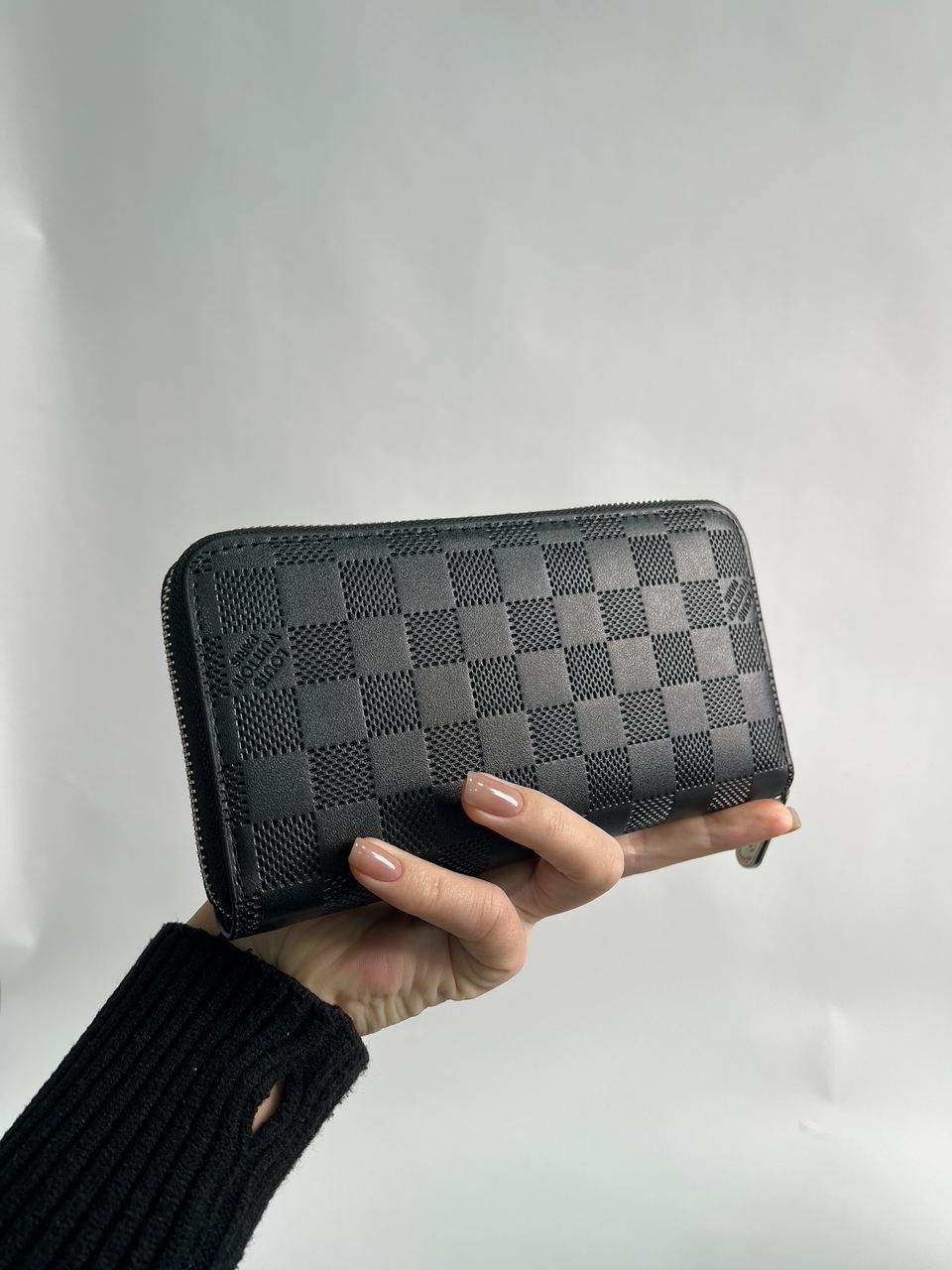 Louis Vuitton Zippy Wallet Damier Black Embossed Leather - 6