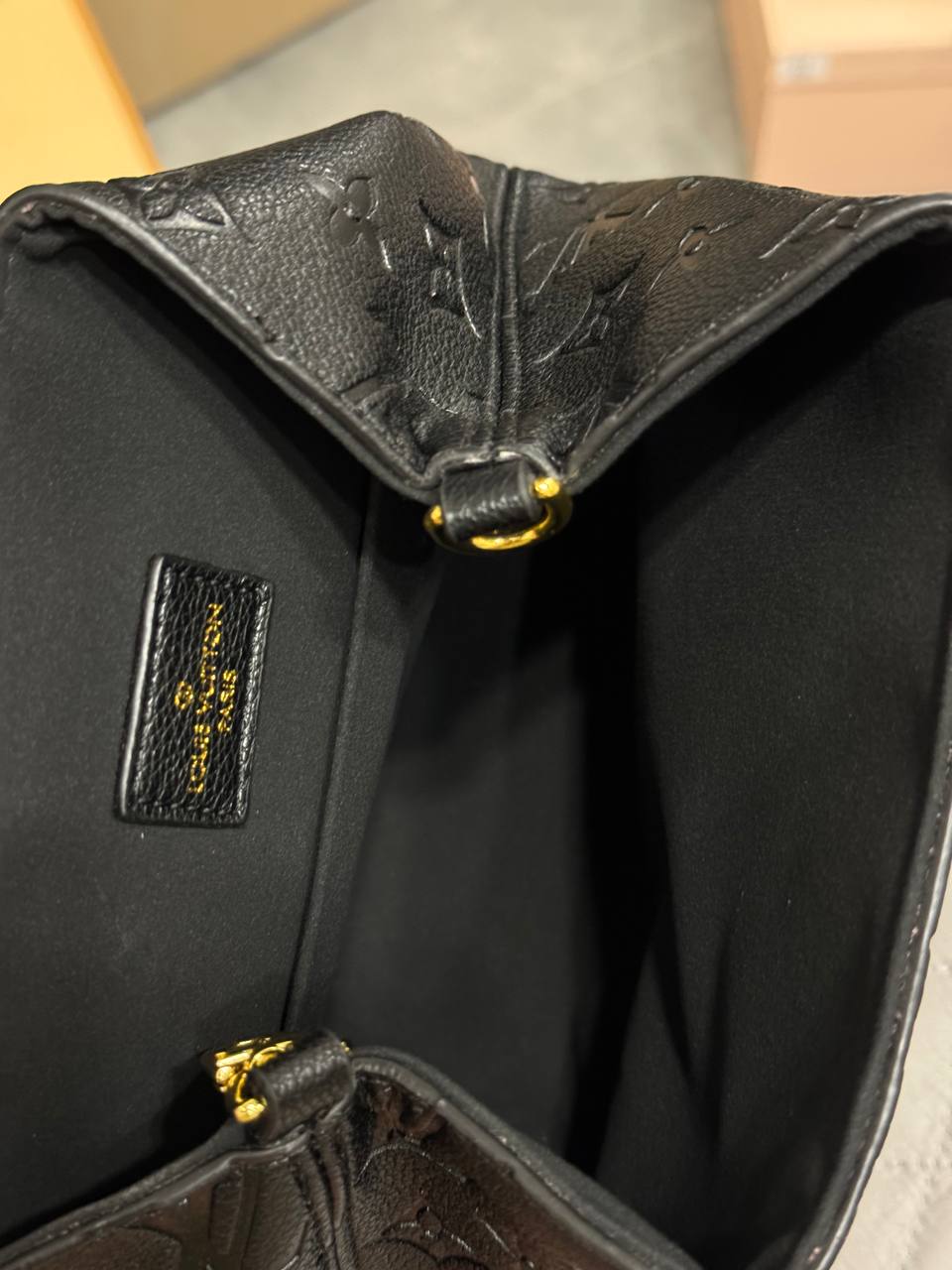 Louis Vutton backup Monogram Empreinte In Black - 6