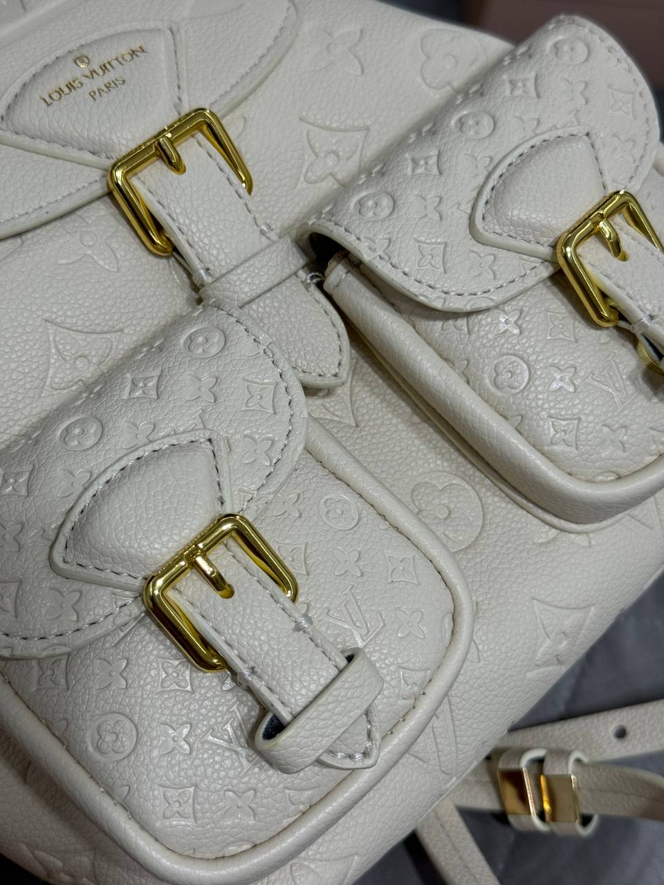 Louis Vutton backup Monogram Empreinte In White - 7