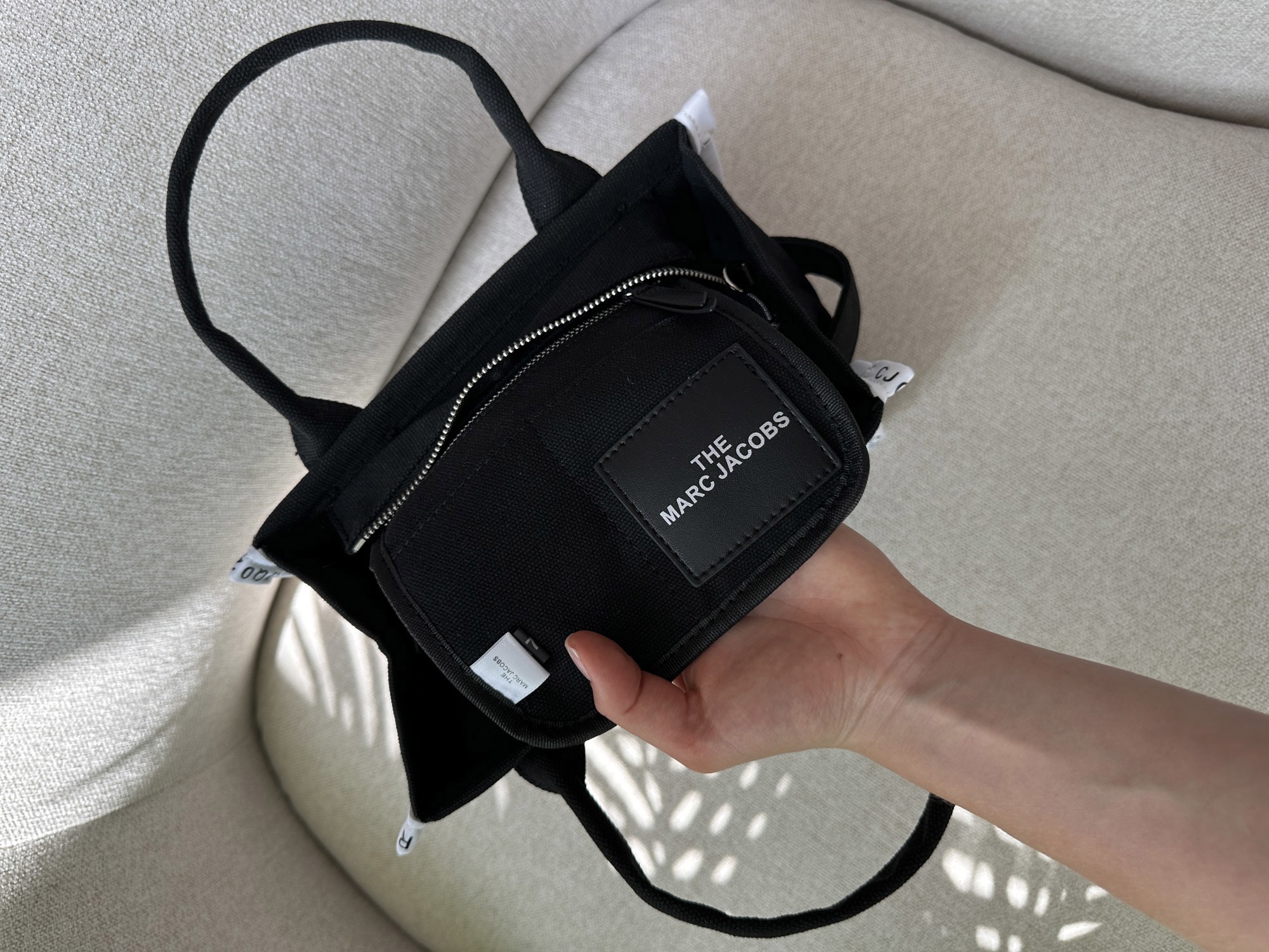 Marc Jacobs Small Tote Bag Black - 15