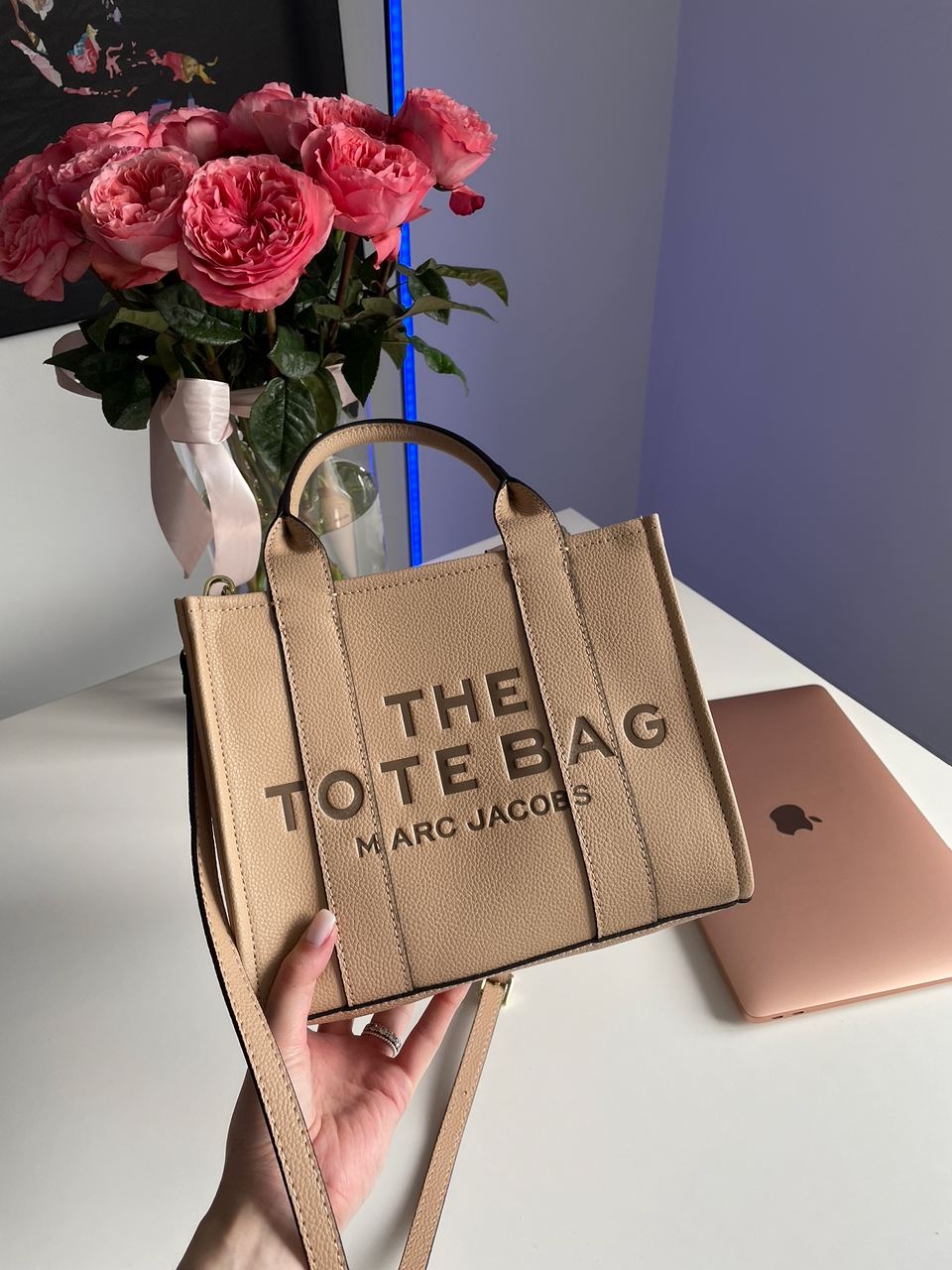 Marc Jacobs The Leather Small Tote Bag Beige - 9