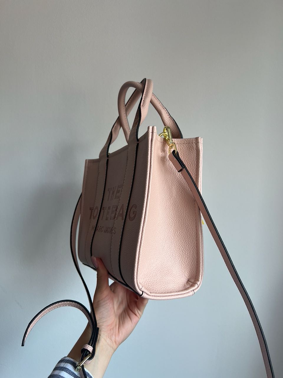 Marc Jacobs The Leather Small Tote Bag Powder - 3