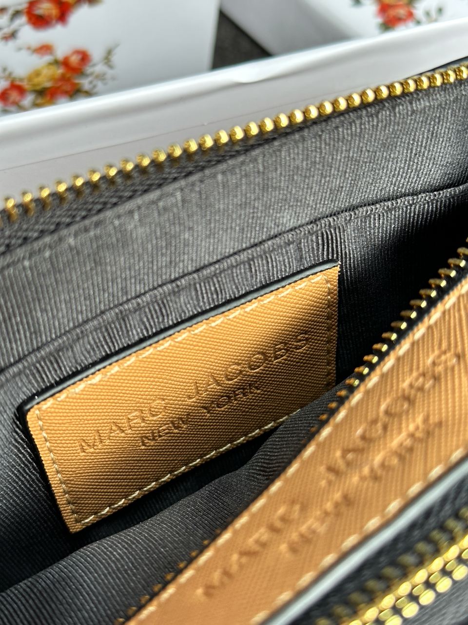 Marc Jacobs The Snapshot Beige - 24