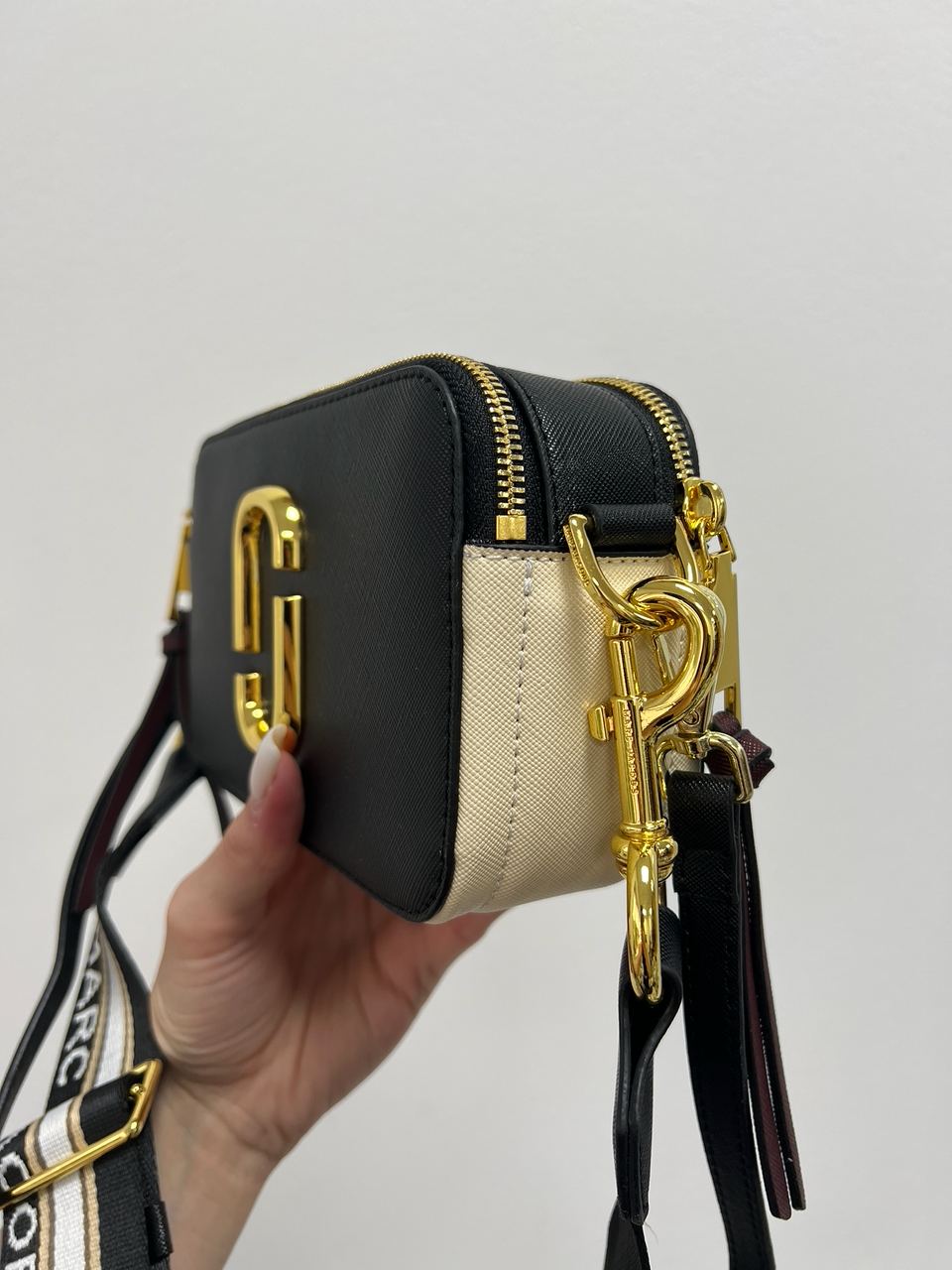 Marc Jacobs The Snapshot Black/Gold - 4