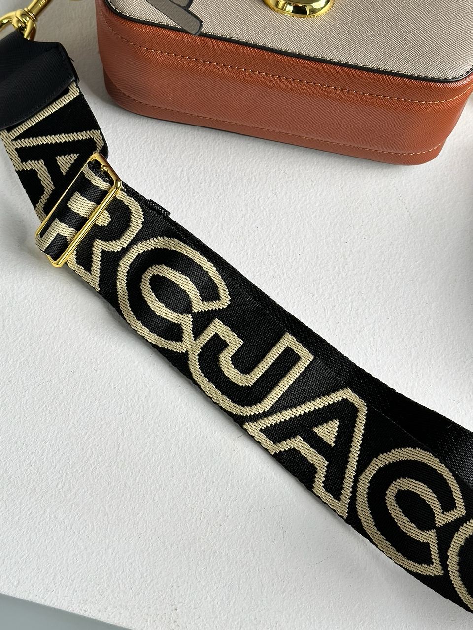 Marc Jacobs The Snapshot Cement/Multi - 9