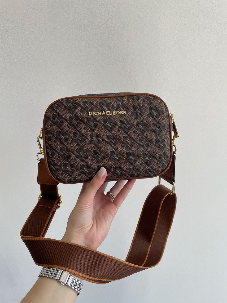 Michael Kors Camera Bag Brown - 6