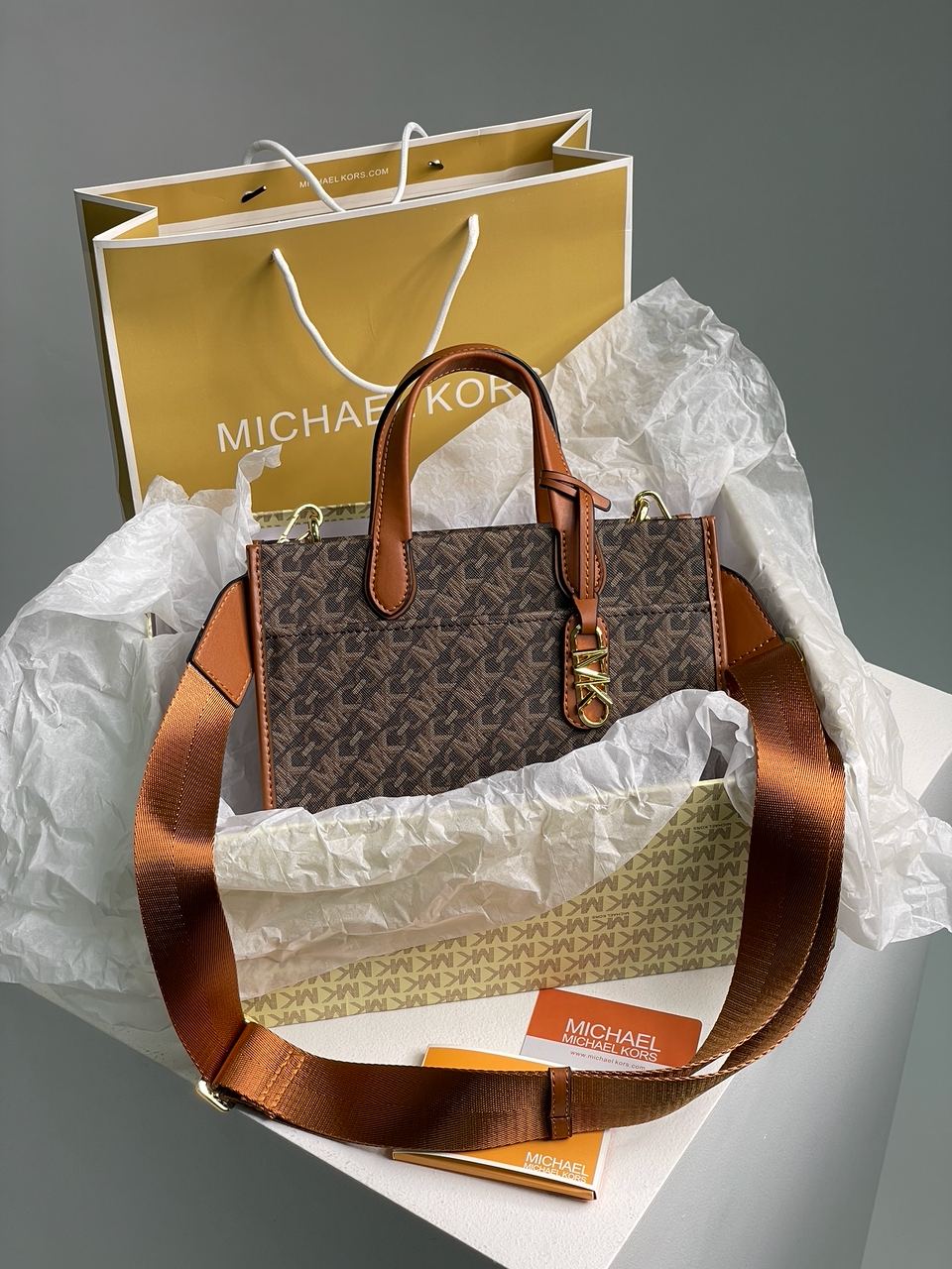 Michael Kors GIGI LG Grab Tote Brown - 2