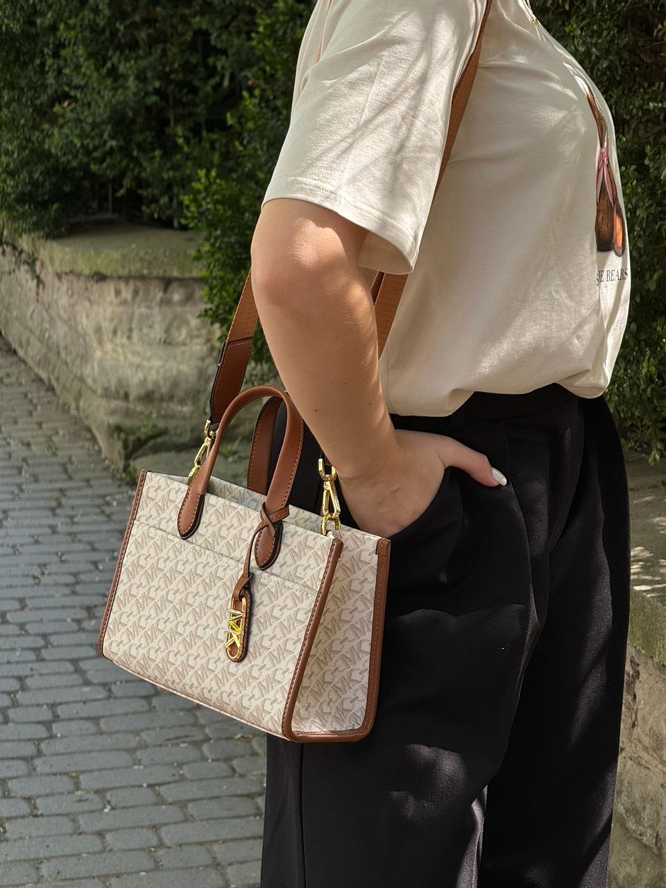 Michael Kors GIGI LG Grab Tote Ivory - 8