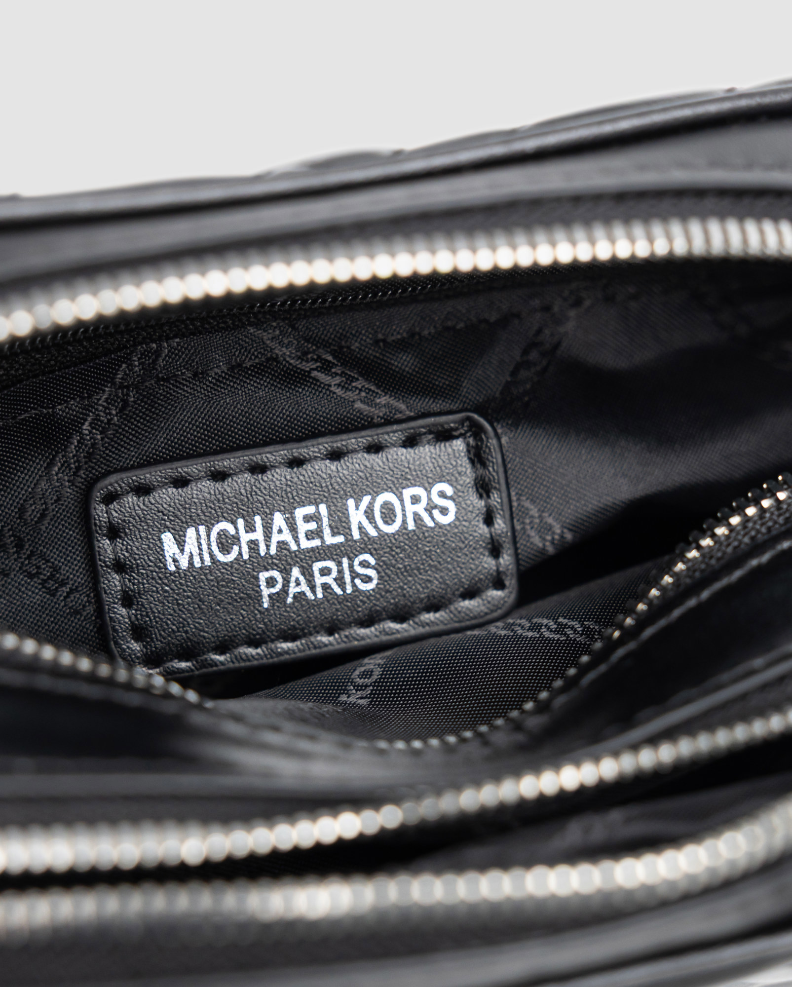 Michael Kors Jet Set Charm Small Quilted Camera Crossbody Bag B - 6