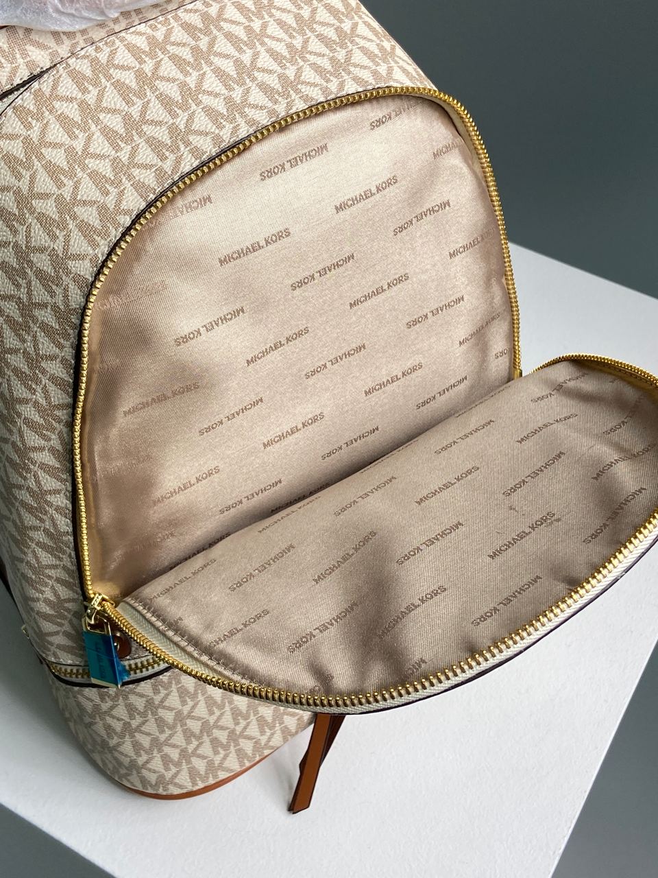 Michael Kors Large Rhea Logo Backpack Ivory - 20