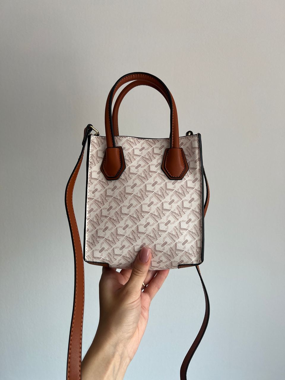 Michael Kors Mercer Extra-Small Pebbled Leather Crossbody Bag Ivory - 3