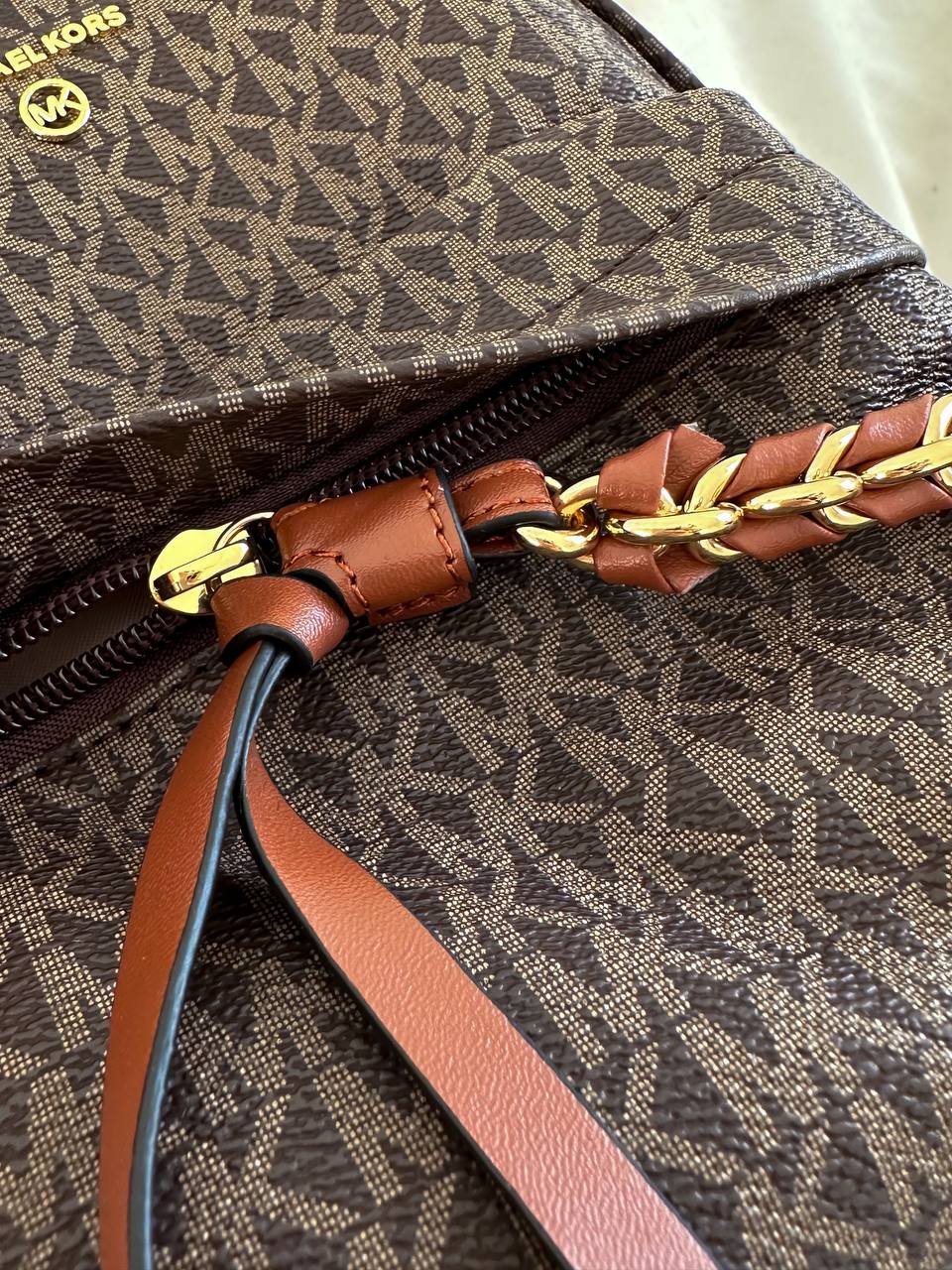 Michael Kors Slater Extra Small Convertible Messenger Brown/Acorn Backpack - 9