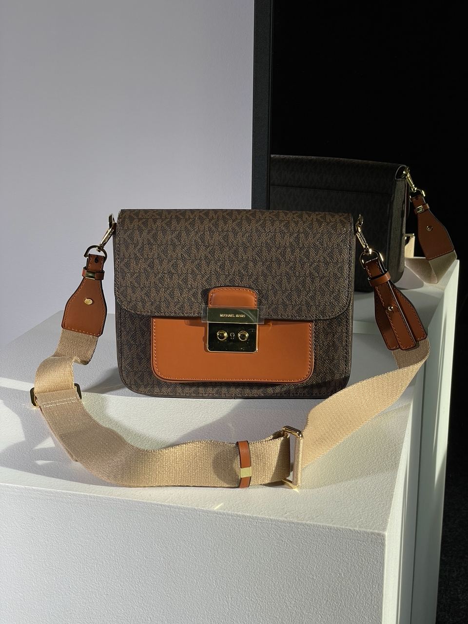 Michael Kors Sloan Editor Medium Bag Brown - 11