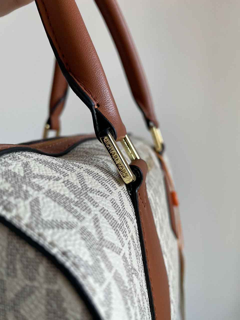 Michael Kors Small Hayes Duffle Crossbody Bag Vanilla/Luggage - 14