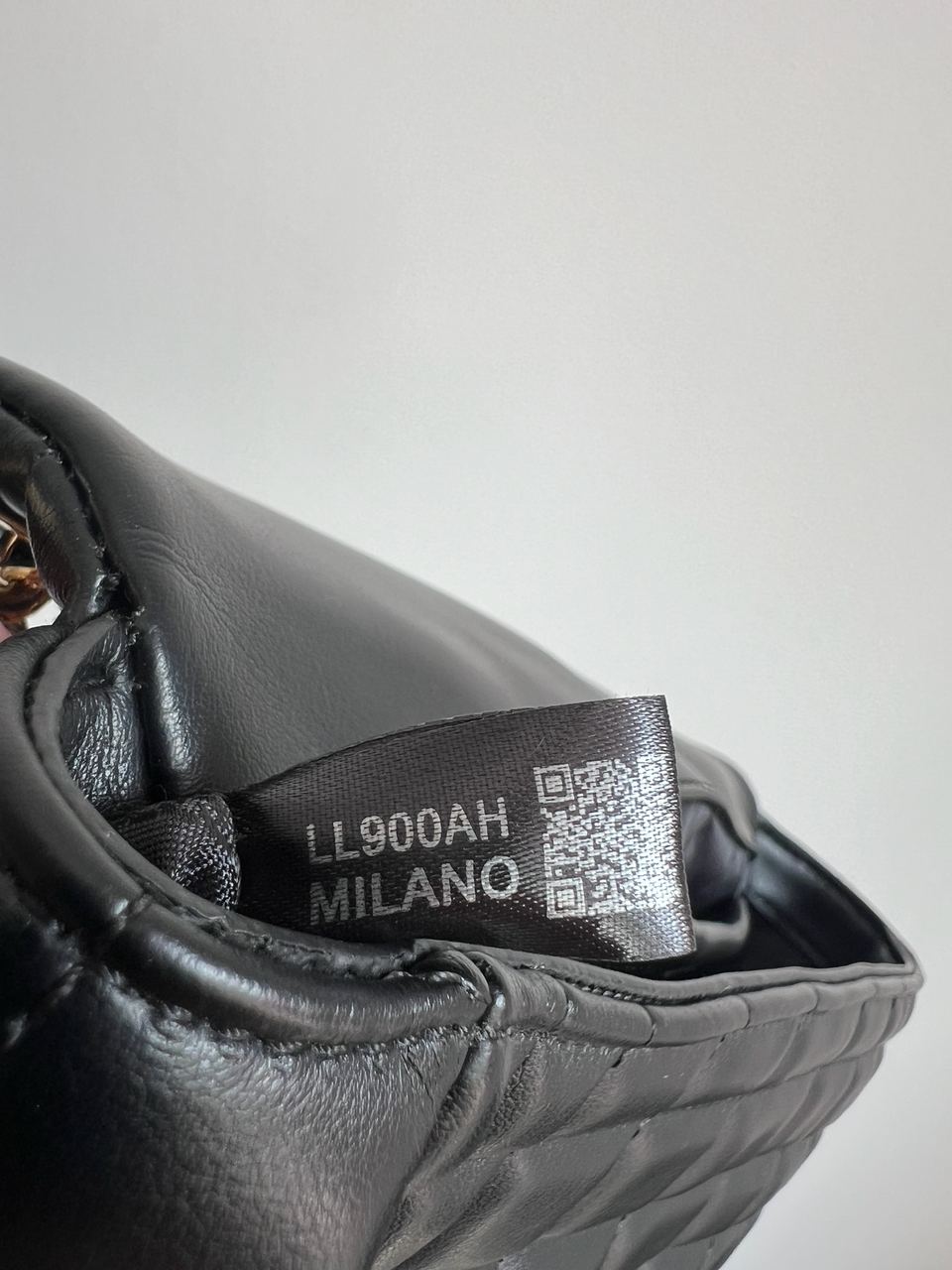 Michael Kors Tribeca Large Quilted Leather Shoulder Bag Black - 9