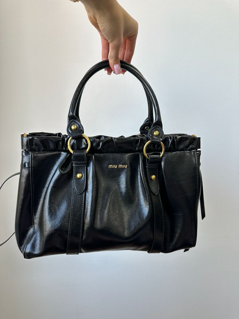 Miu Miu Black Vitello Lux Leather Gathered Tote - 4