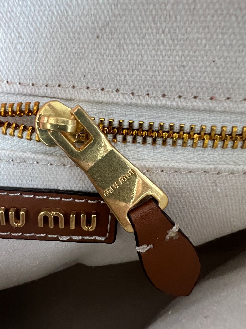 Miu Miu Ivy Leather Bag Brown - 8