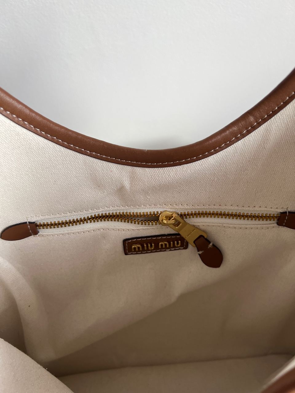 Miu Miu Ivy Leather Bag Brown - 9