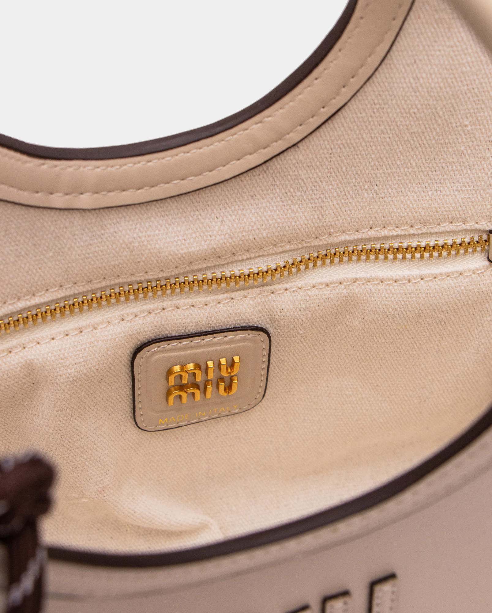 Miu Miu Ivy Leather Bag White - 5