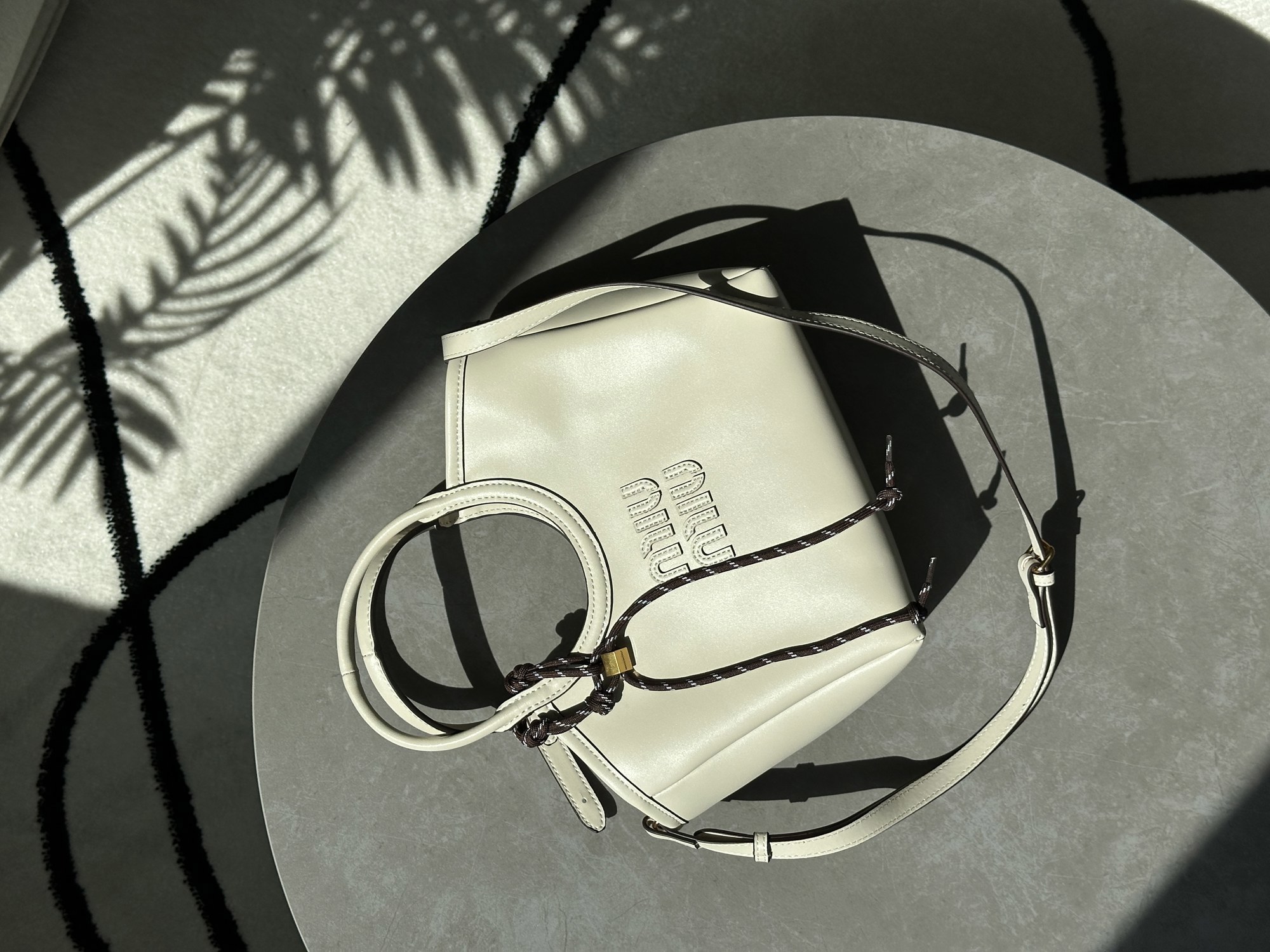 Miu Miu Ivy Leather Bag White - 12