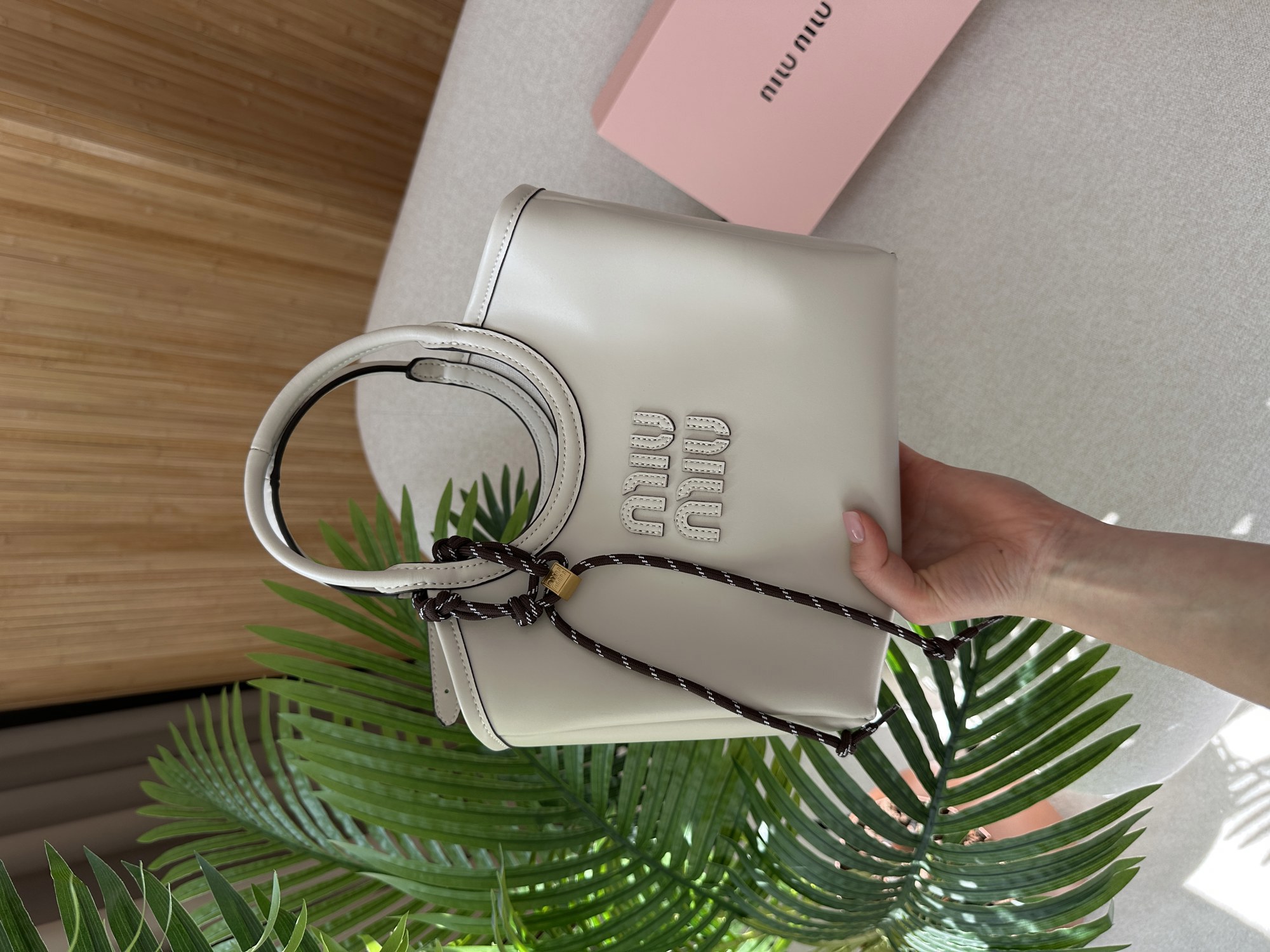 Miu Miu Ivy Leather Bag White - 9