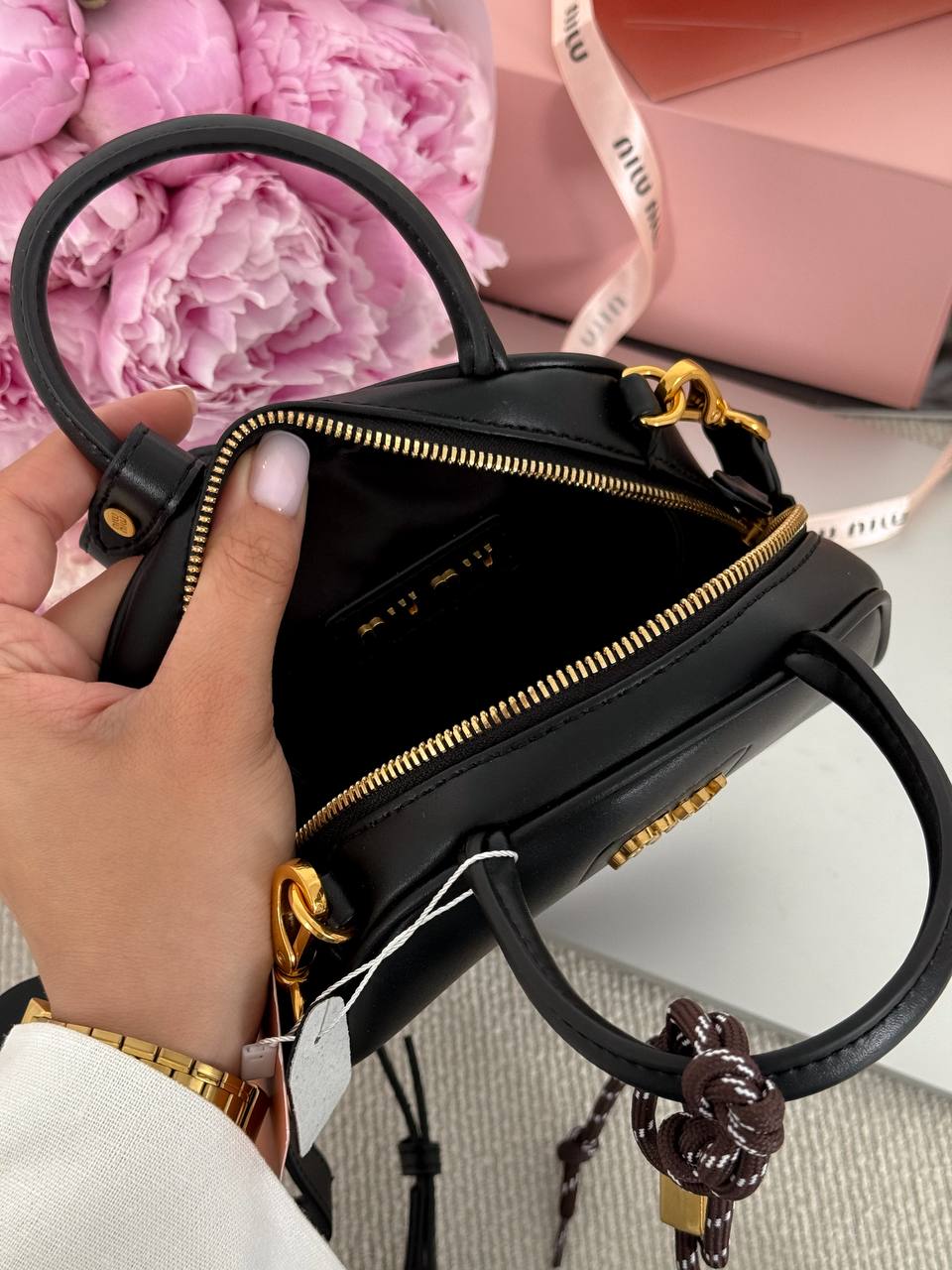 Miu Miu Leather Top-Handle Bag Black - 17