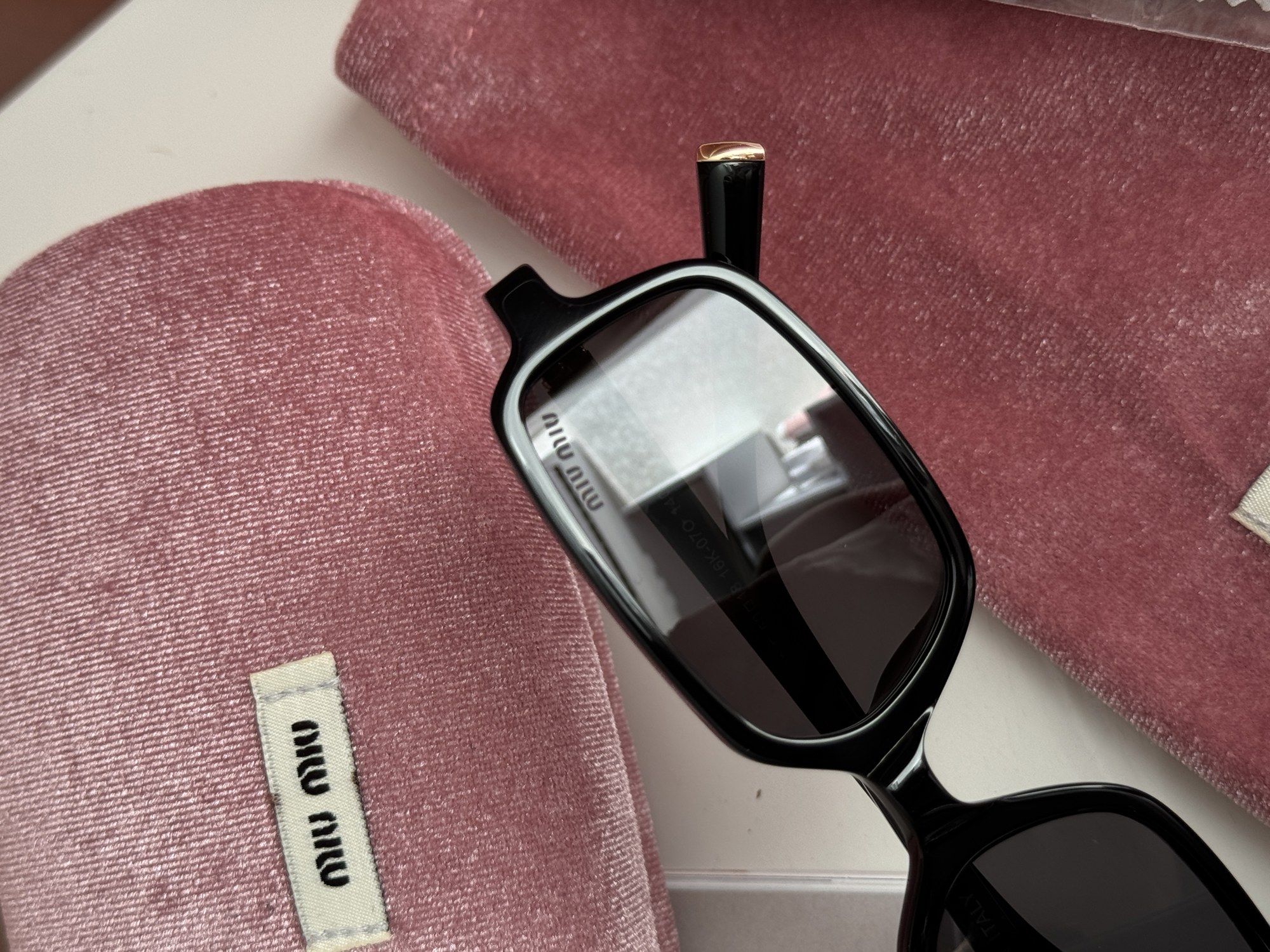 Miu Miu SMU 11ZS-F 16K-07O Black/Black - 9