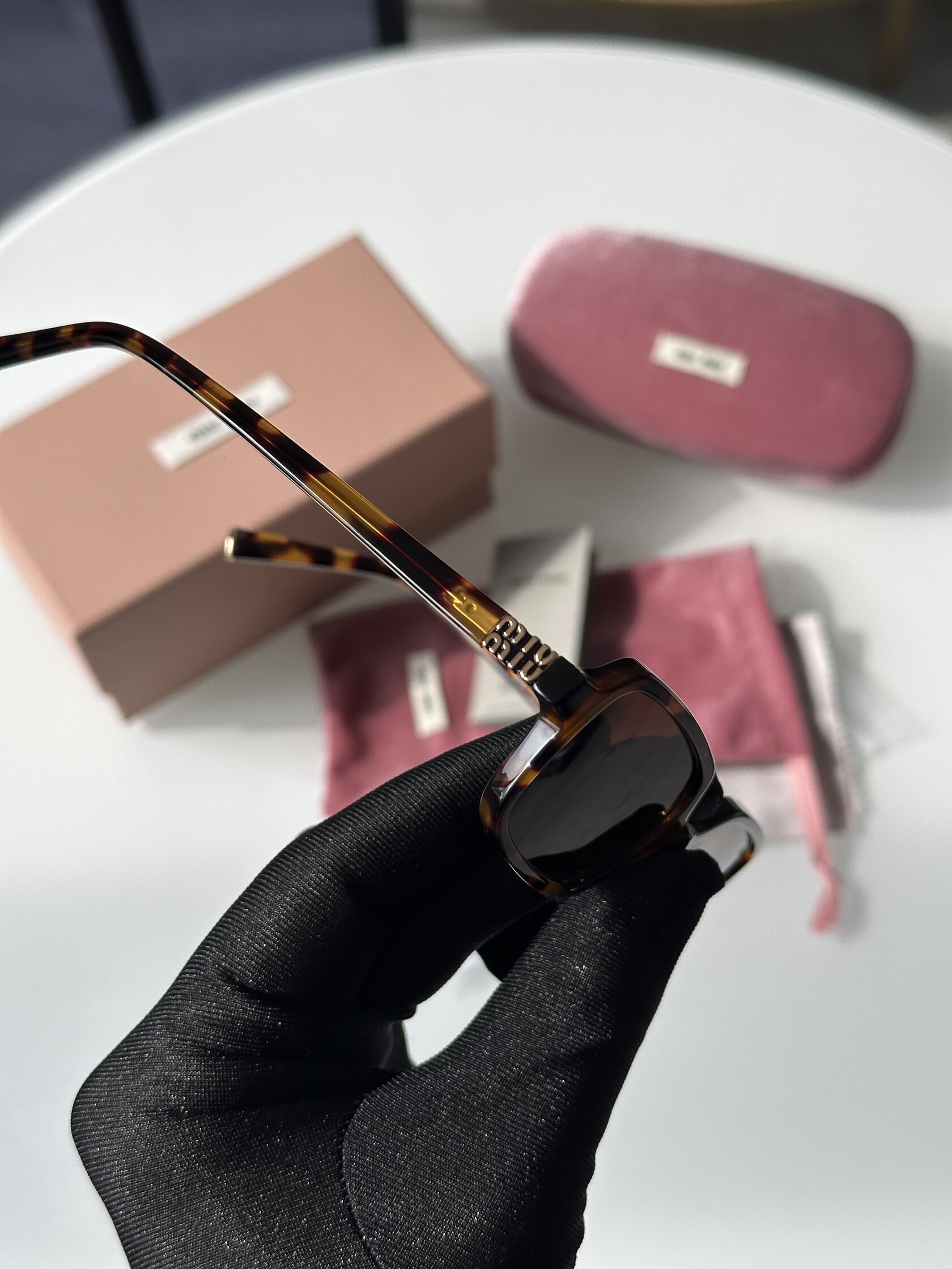 Miu Miu SMU 11ZS-F VAU-2Z1 Leo/Brown - 15