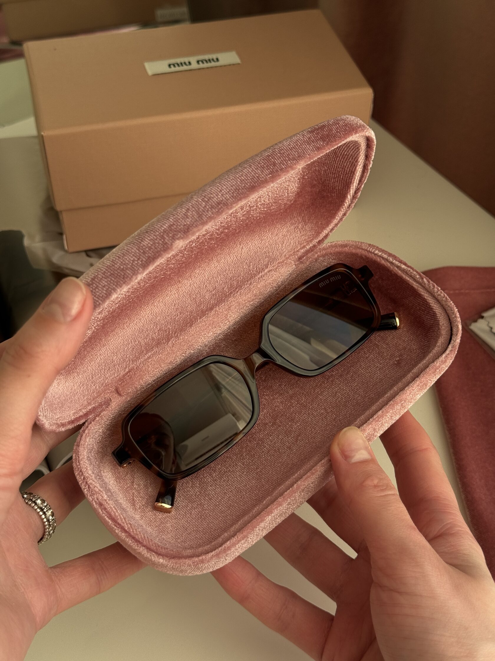 Miu Miu SMU 11ZS-F VAU-2Z1 Leo/Brown - 2