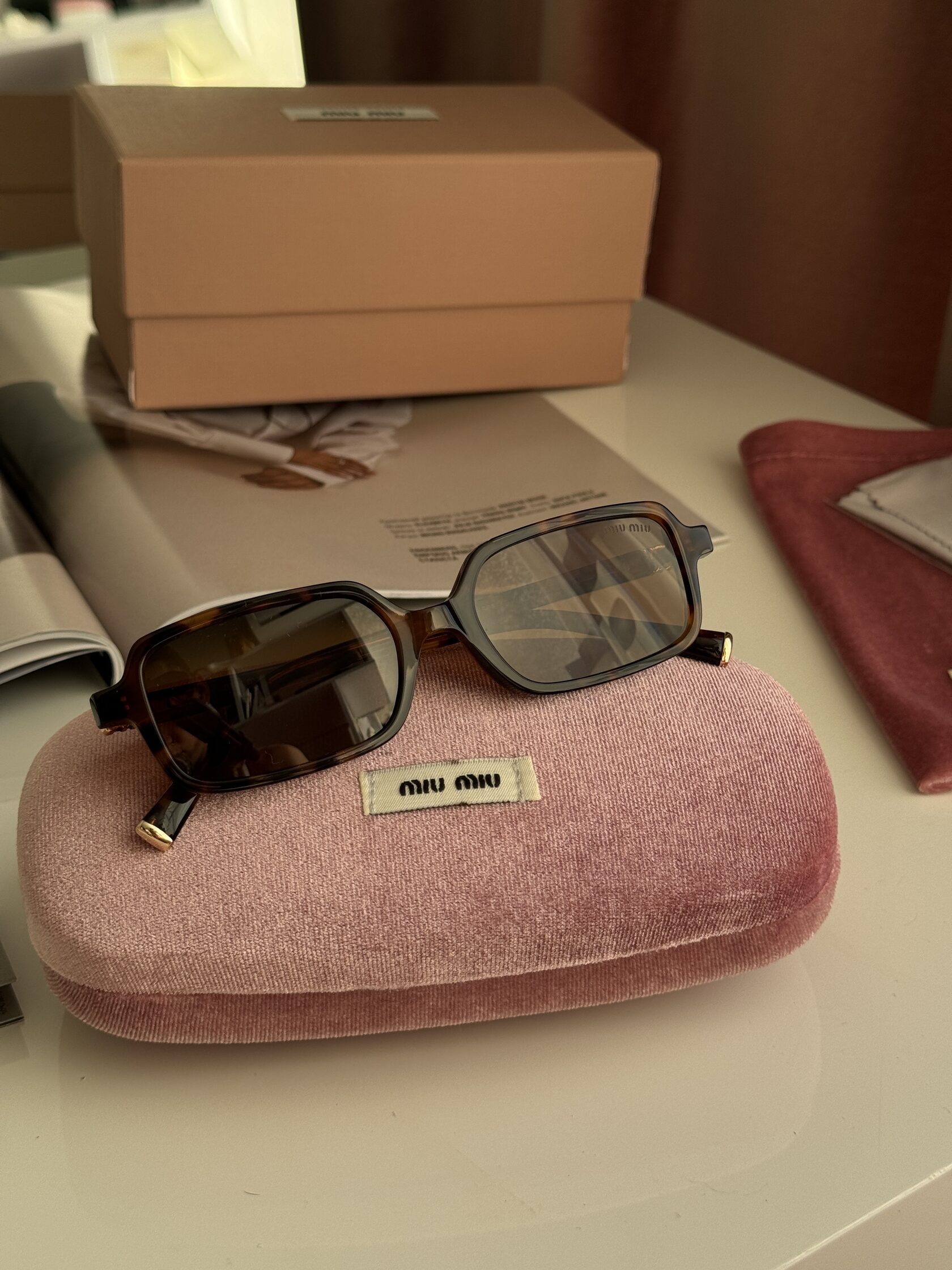 Miu Miu SMU 11ZS-F VAU-2Z1 Leo/Brown - 6