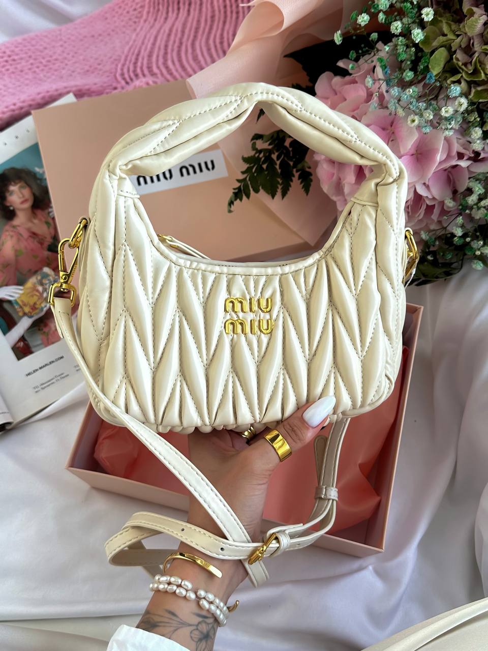 Miu Miu Wander Matelassé Nappa Leather Mini Hobo Bag Cream - 4