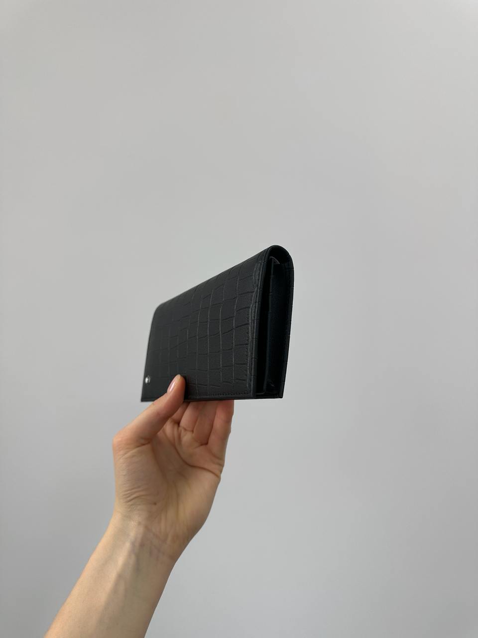 Montblanc Wallet 14cc Crocodile Embossed in Black - 8