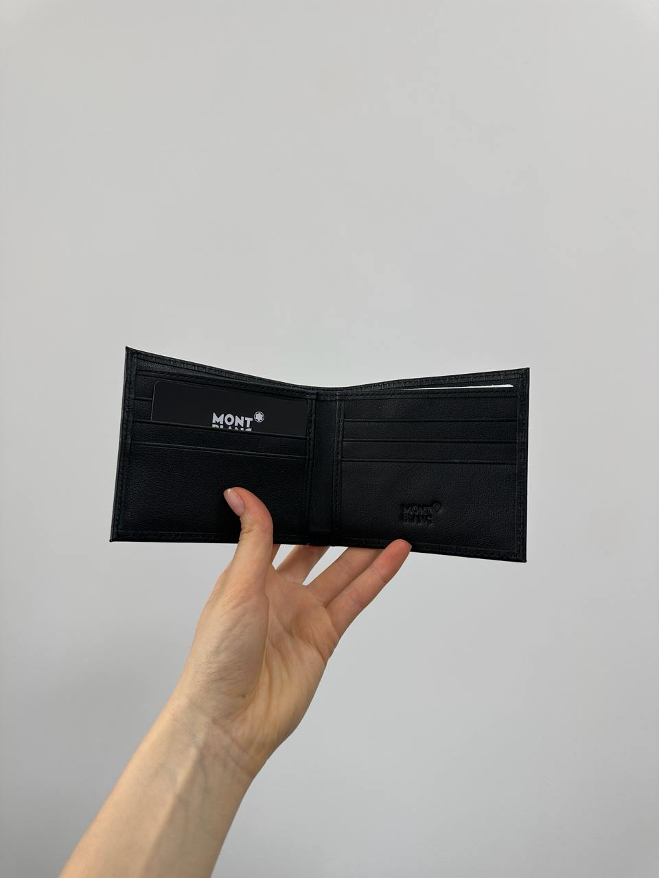 Montblanc Wallet 8cc Crocodile Embossed in Black - 12