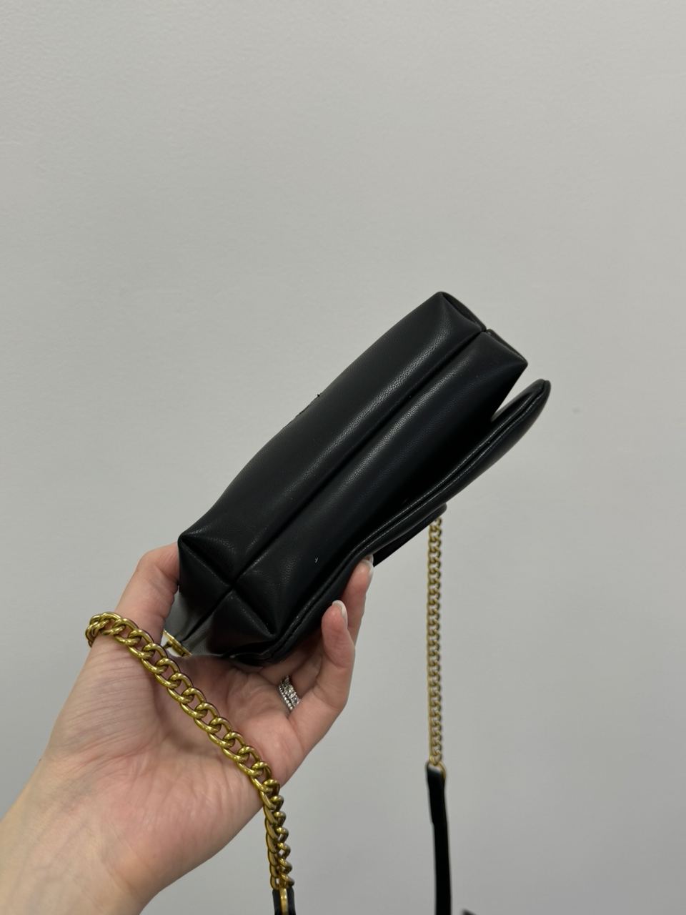 Pinko Baby Love Bag Click Puff in Nappa Black Leather - 20