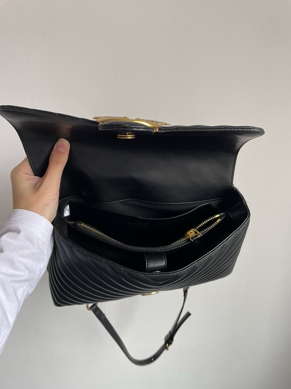 Pinko Classic Lady Love Bag Puff Chevron Black/Gold - 21