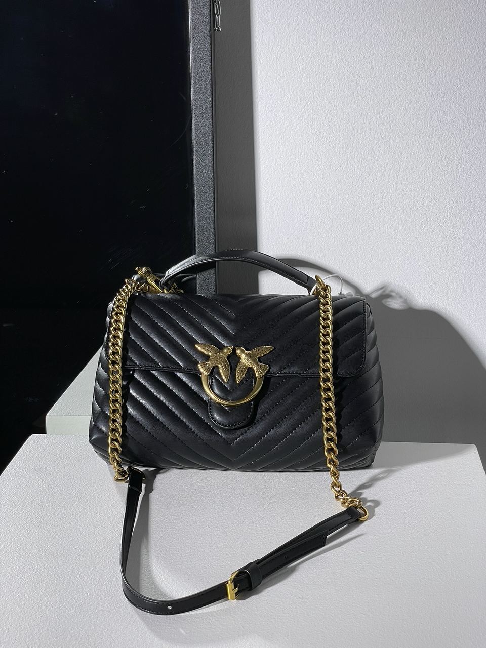 Pinko Classic Lady Love Bag Puff Chevron Black/Gold - 8