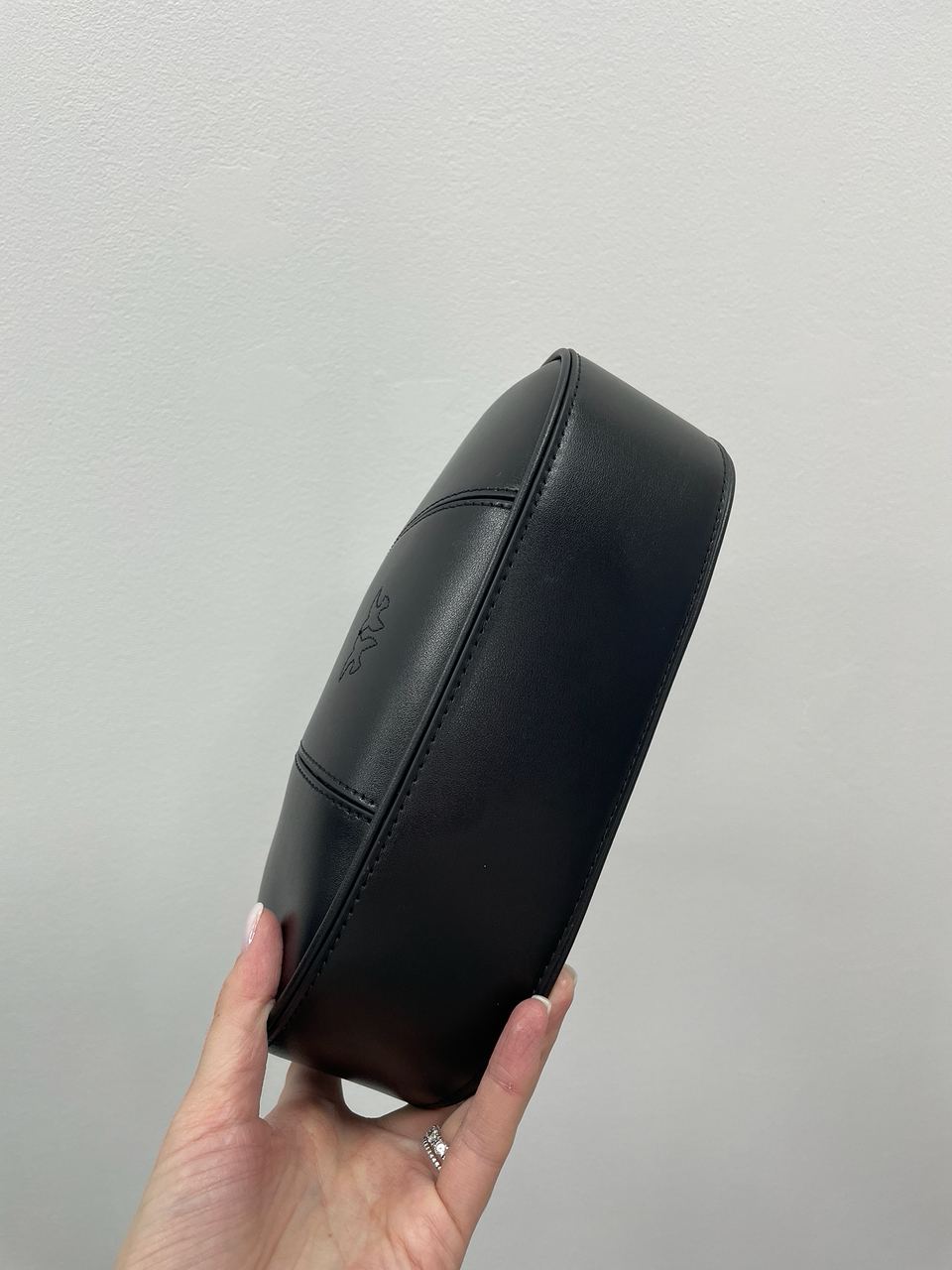 Pinko Hobo Bag Fine Grain Cow Leather Black - 22