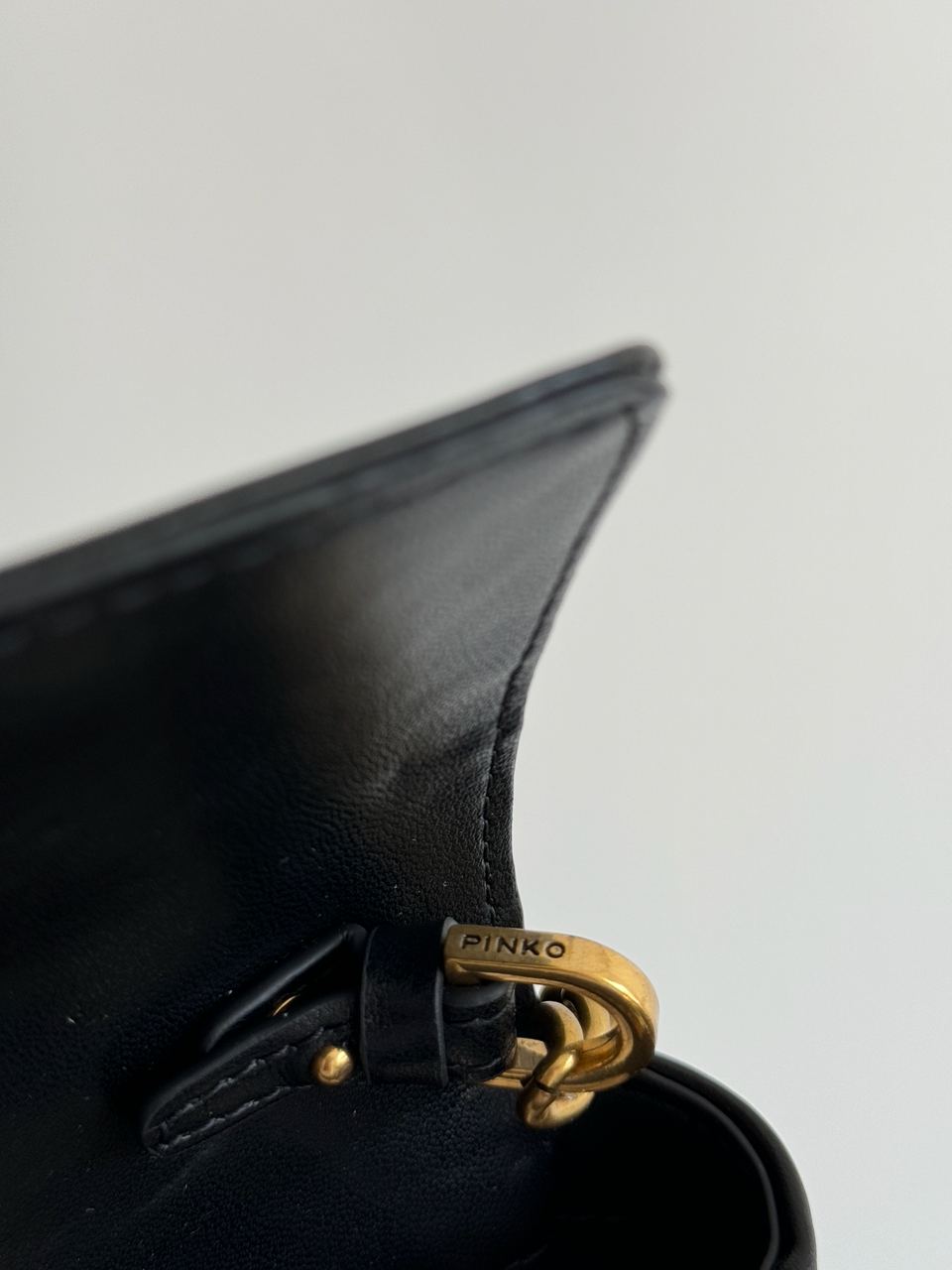 Pinko LoveBag Pocket Simply Black/Antique Gold - 21