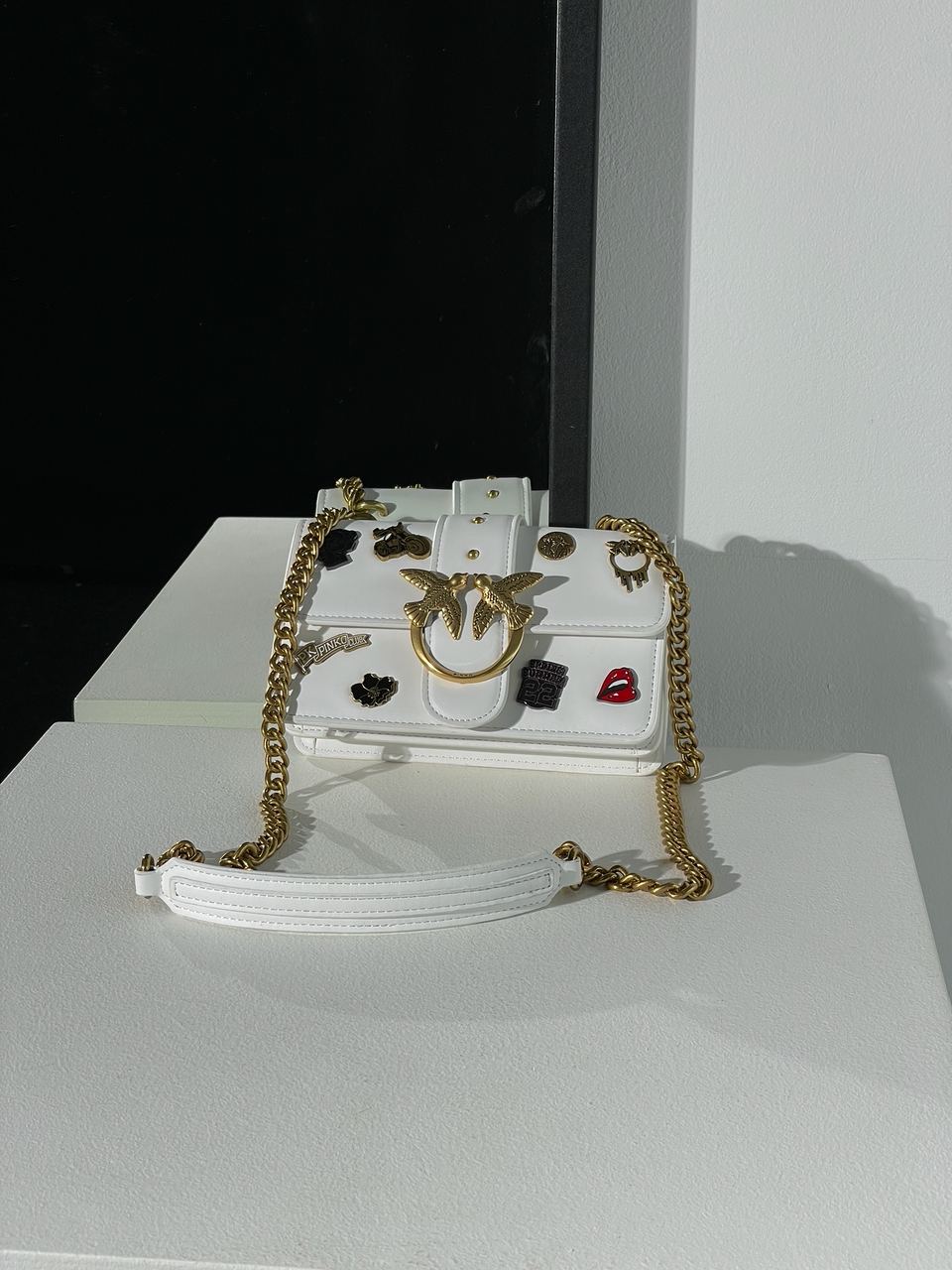 Pinko Mini Love Bag One Simply With Enamel Pin White - 3