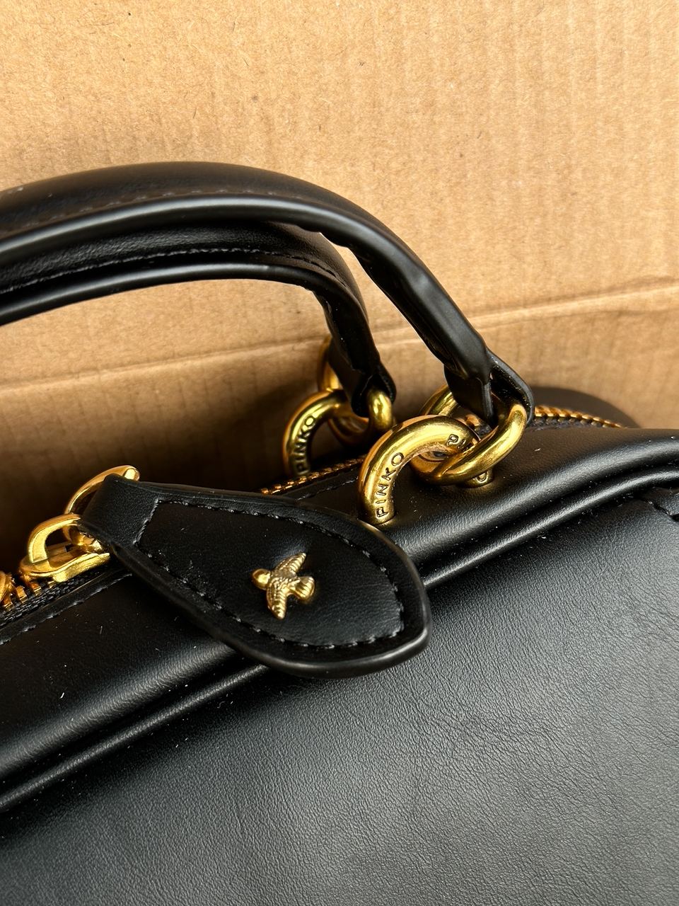 Pinko Square Simply Mini Calfskin Bag Black - 21