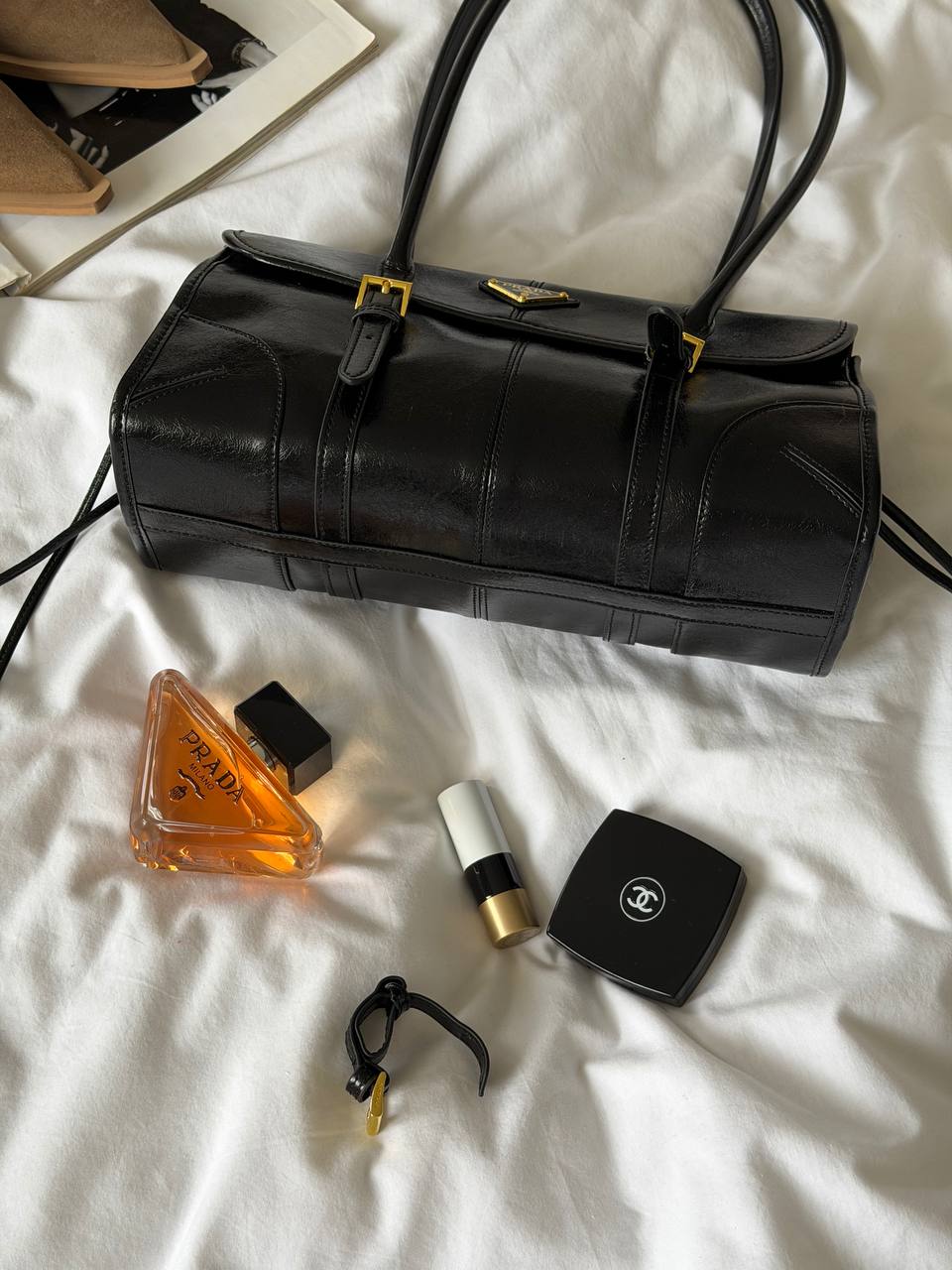 Prada Medium Leather Shoulder Bag Black - 11