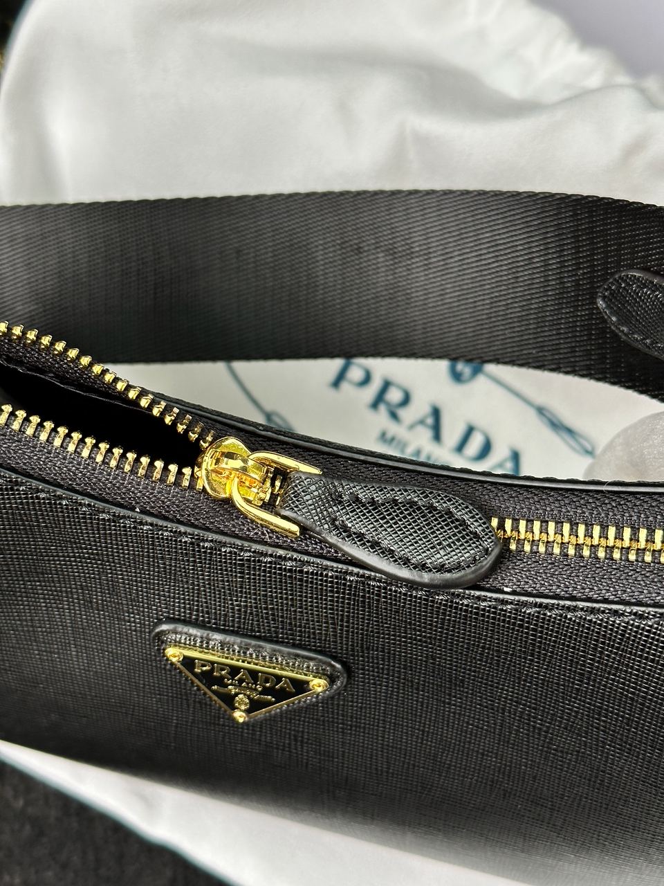Prada Re-Edition 2005 Saffiano Leather Bag - 17