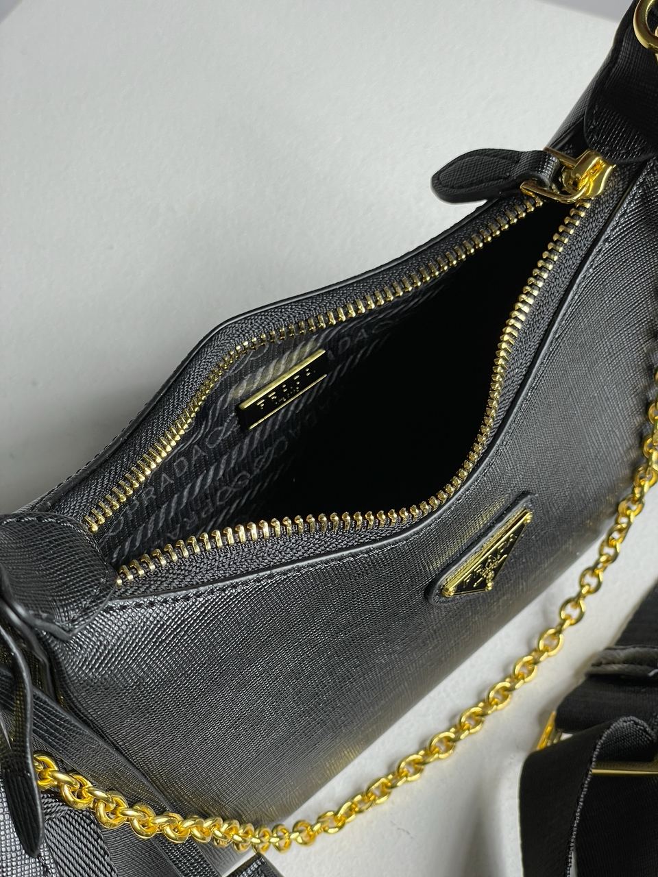 Prada Re-Edition 2005 Saffiano Leather Bag - 24