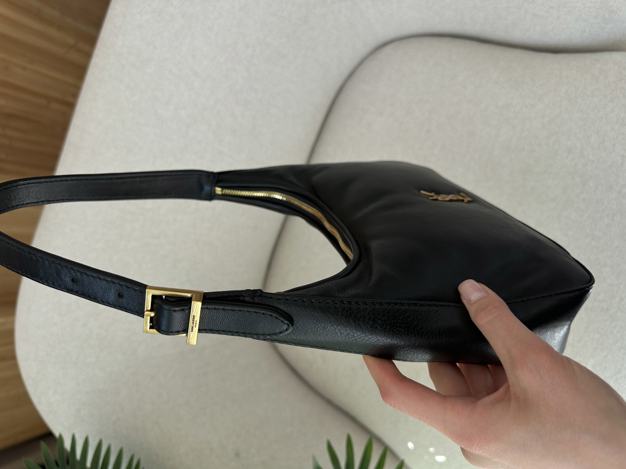 Saint Laurent Calypso Hobo in Plunged Lambskin Black/Gold - 15